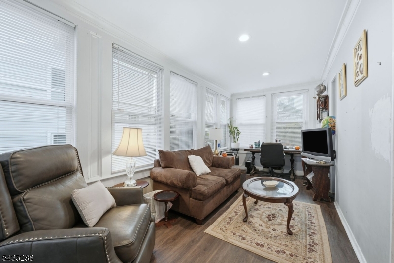 449 Union Ave