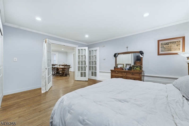 449 Union Ave