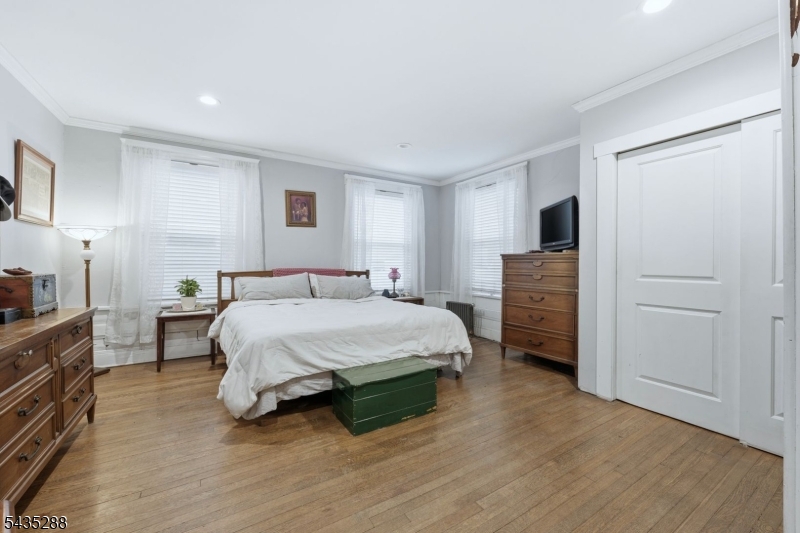 449 Union Ave