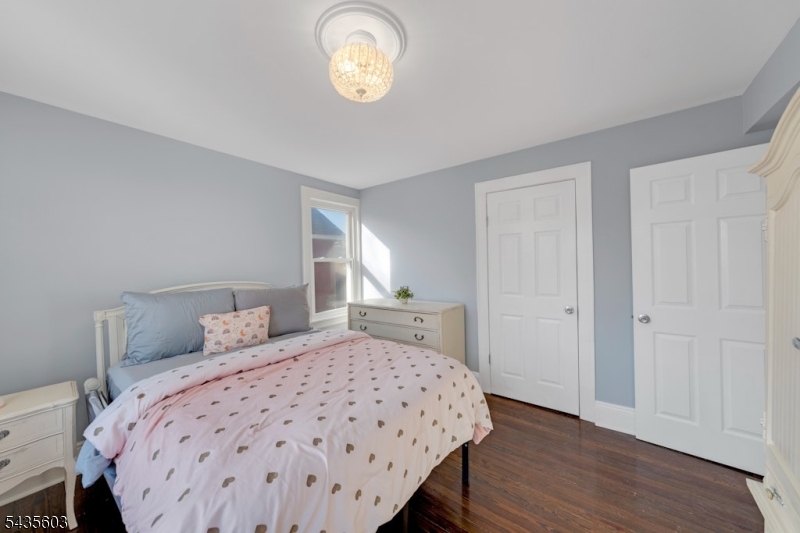 51 Cedar St