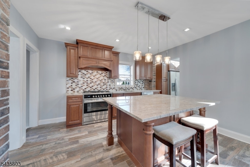 51 Cedar St