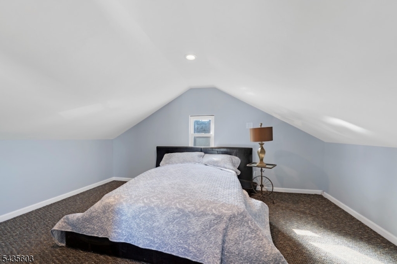 51 Cedar St