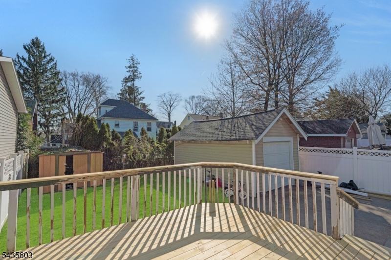 51 Cedar St