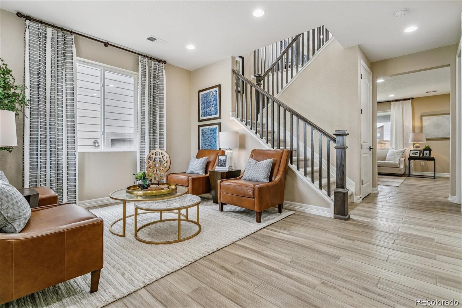 348 Vista Cliff Circle
