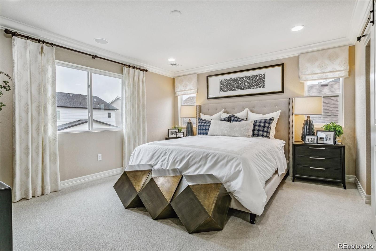 348 Vista Cliff Circle