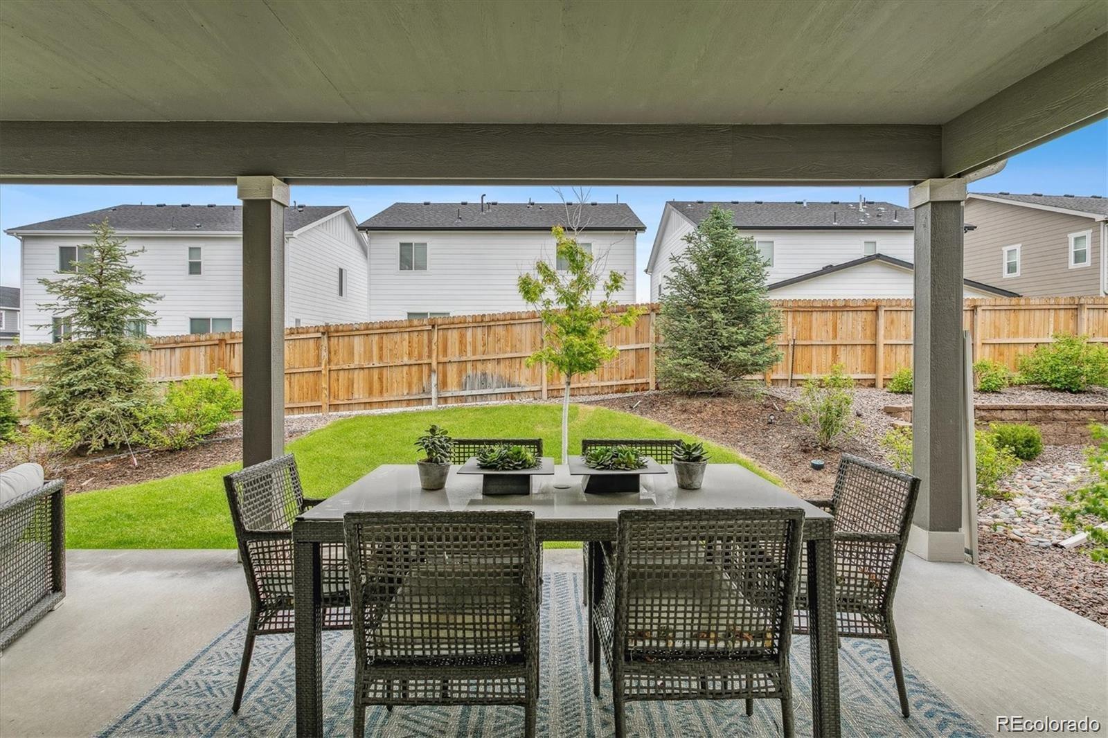 348 Vista Cliff Circle