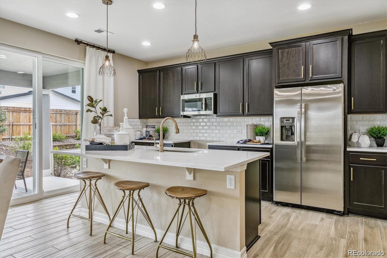 348 Vista Cliff Circle