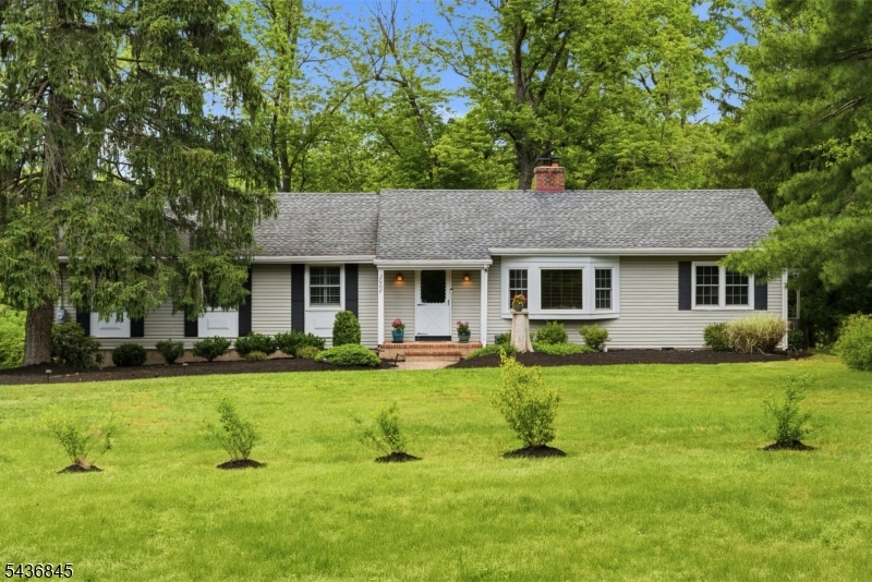2068 MILLSTONE RIVER ROAD
