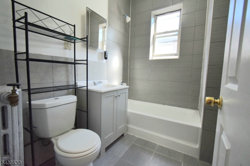 161 Augusta St B9