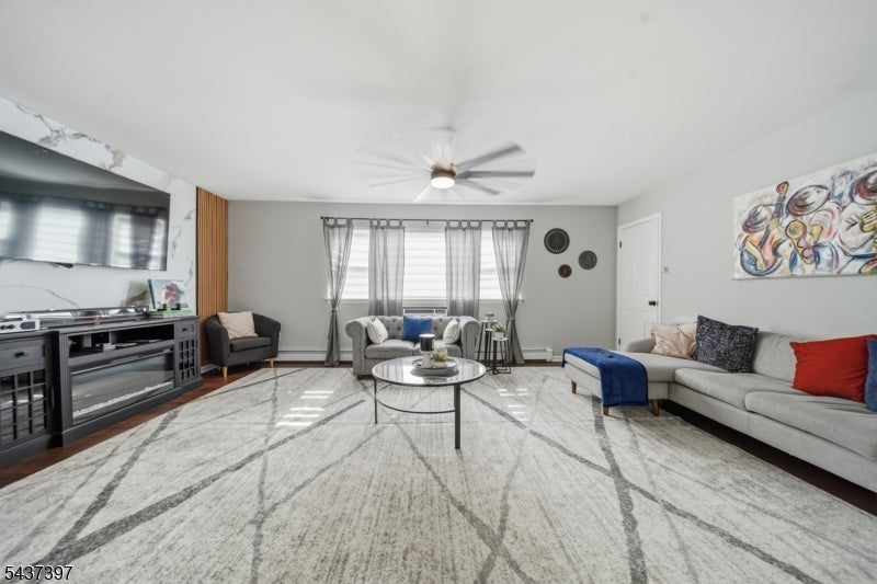 2467 State Route 10 1B