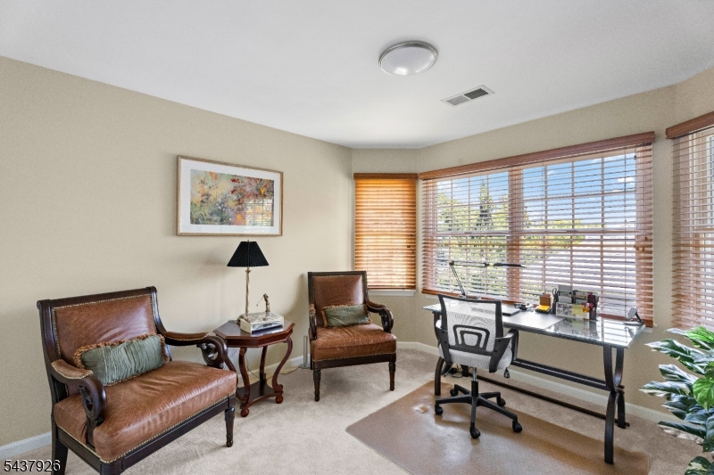 10 Barnstable Rd