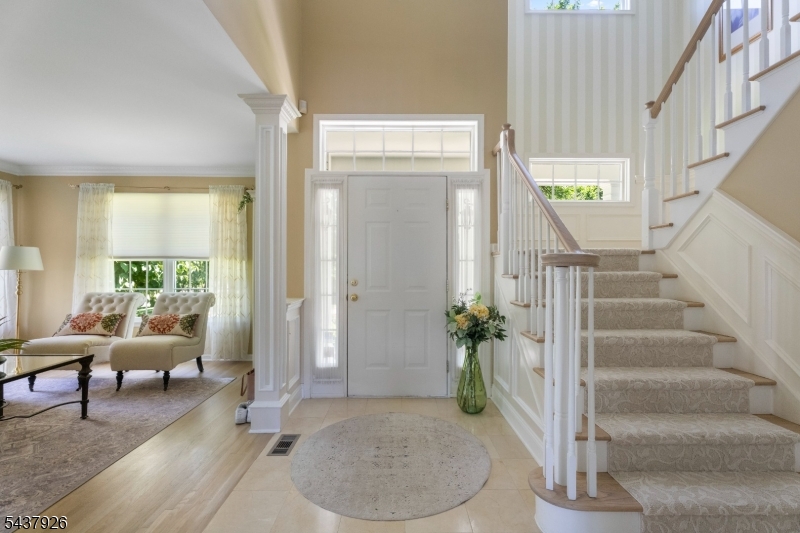 10 Barnstable Rd