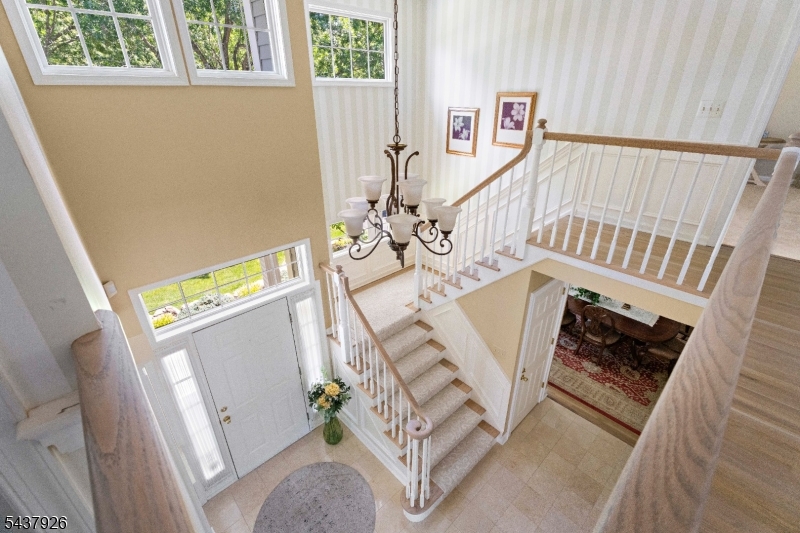 10 Barnstable Rd