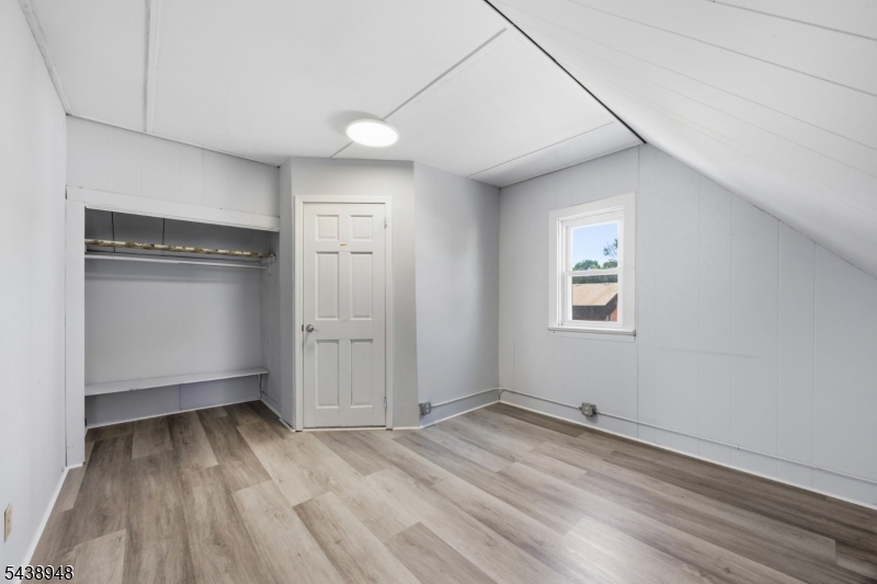 163 Walnut St 2