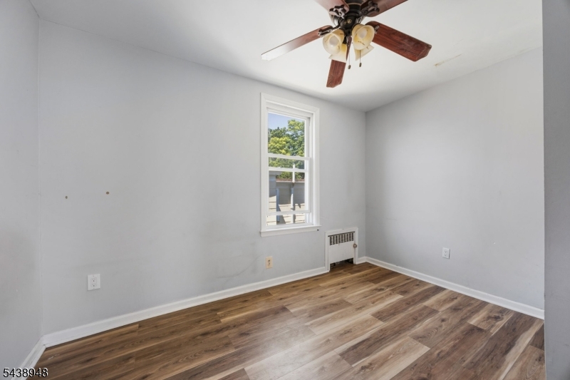 163 Walnut St 2