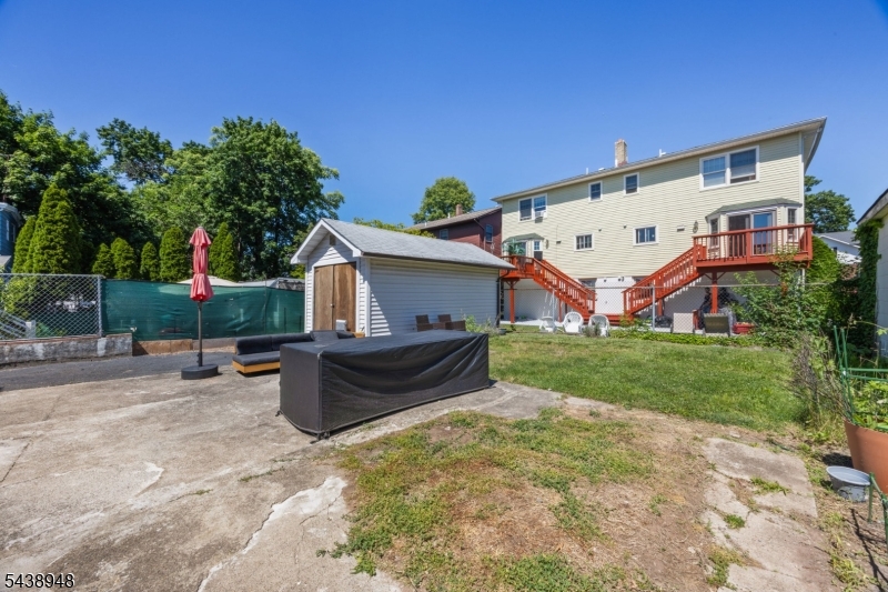 163 Walnut St 2