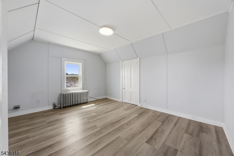 163 Walnut St 2