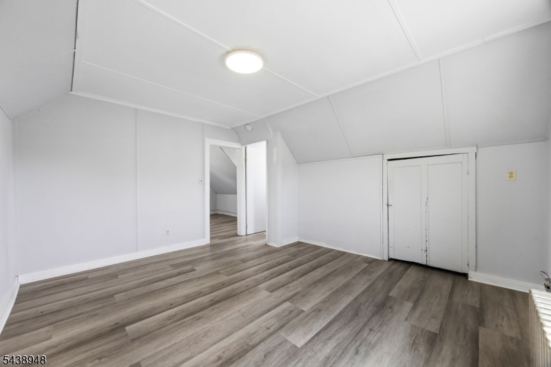 163 Walnut St 2