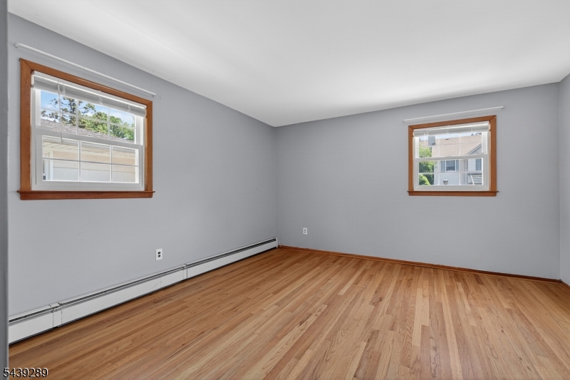 348 W Emerson Ave