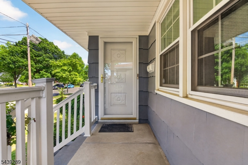 348 W Emerson Ave