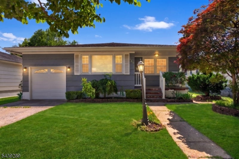348 W Emerson Ave