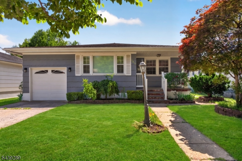 348 W Emerson Ave