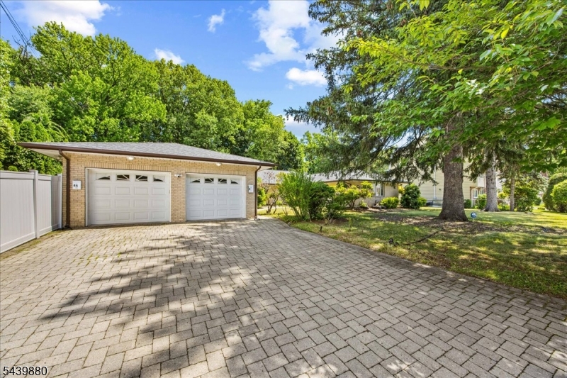 1 Ranch Ct