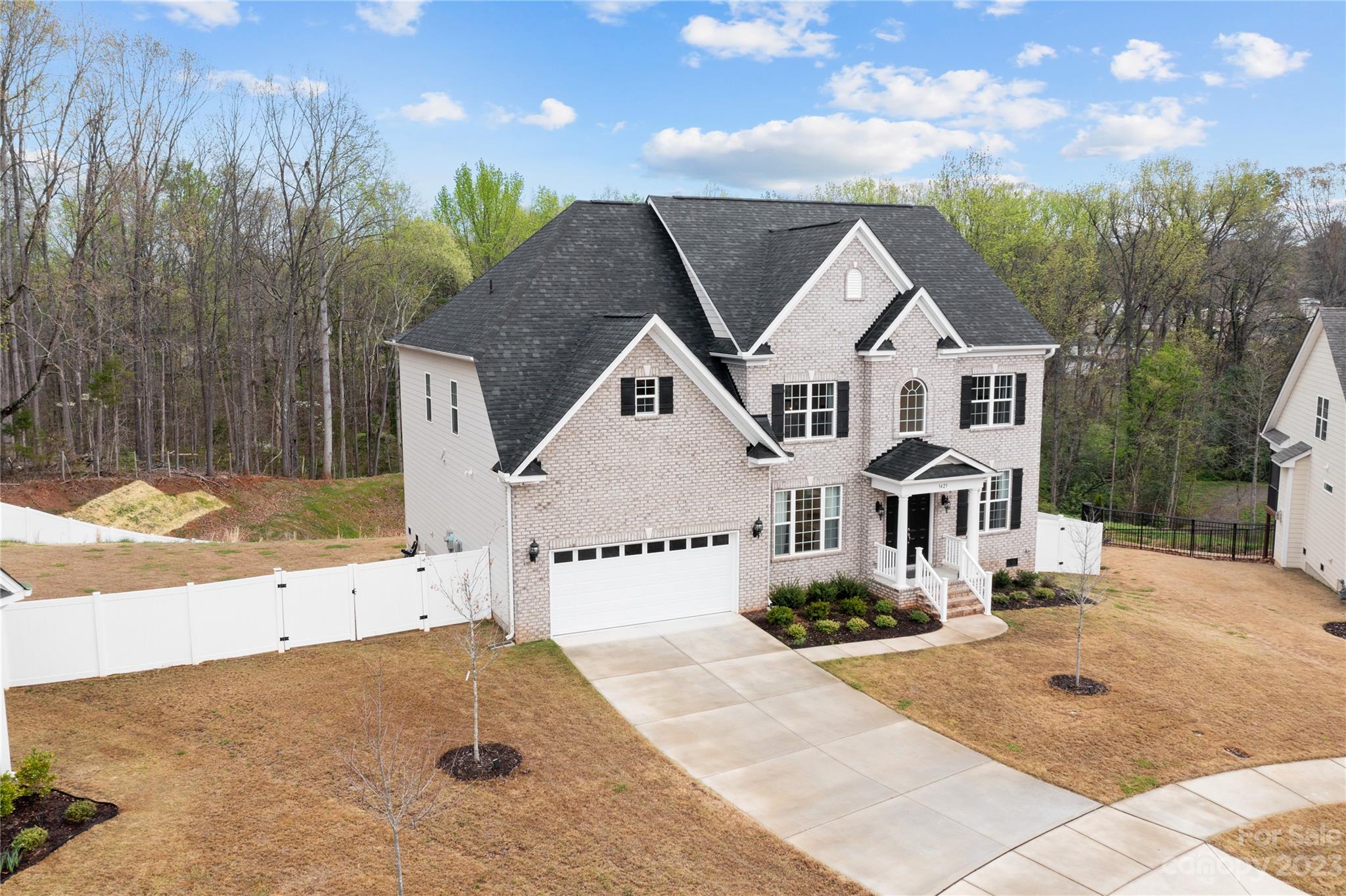 3423 Saint Clair Court NW