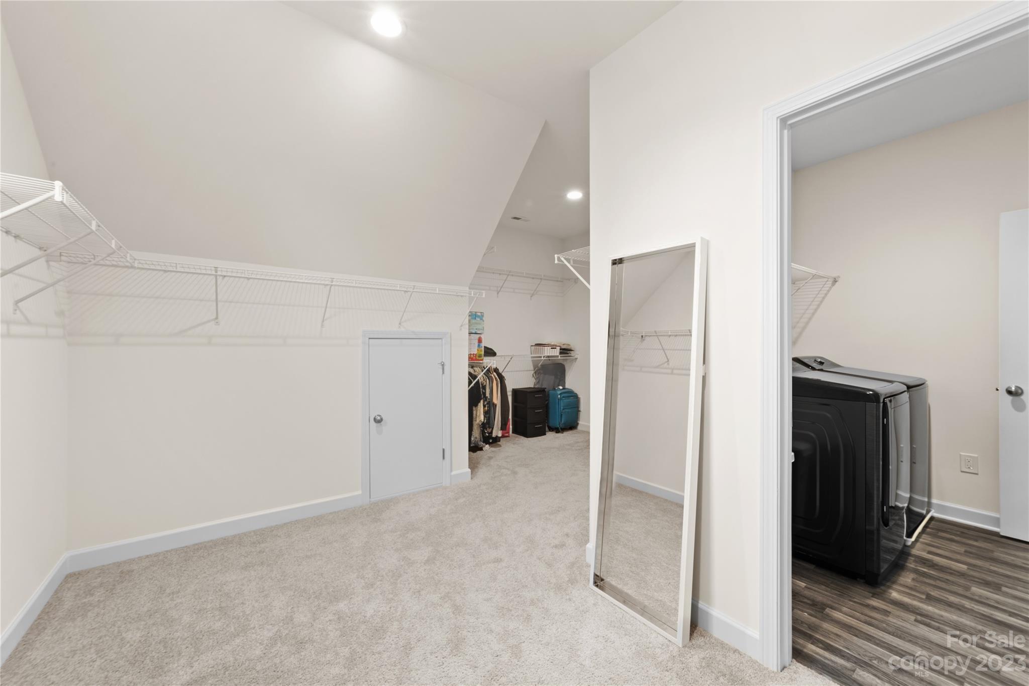3423 Saint Clair Court NW