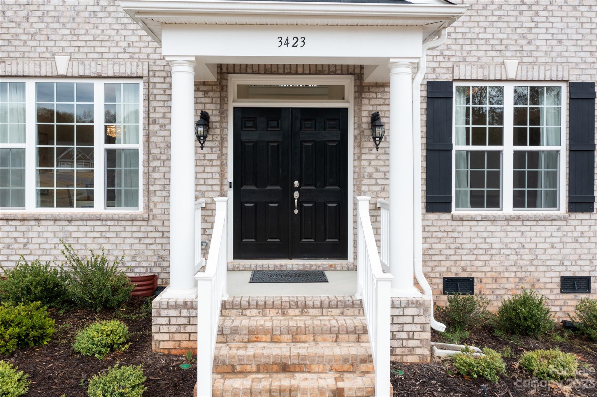 3423 Saint Clair Court NW