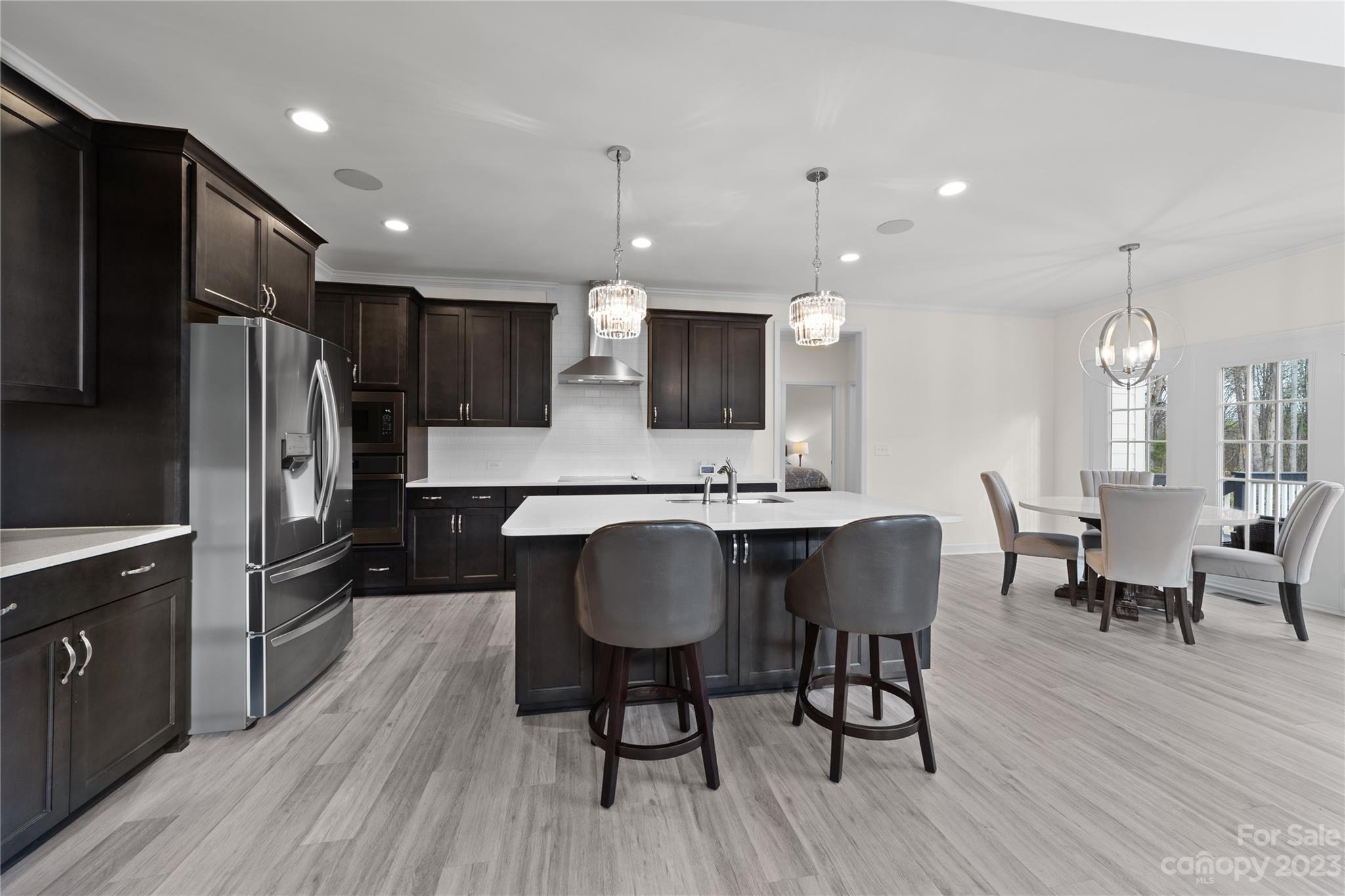 3423 Saint Clair Court NW