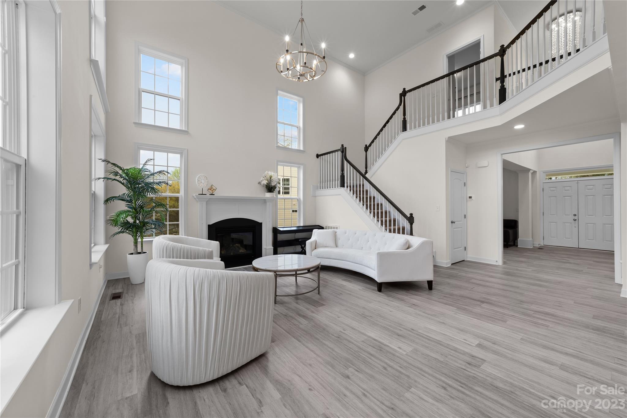 3423 Saint Clair Court NW