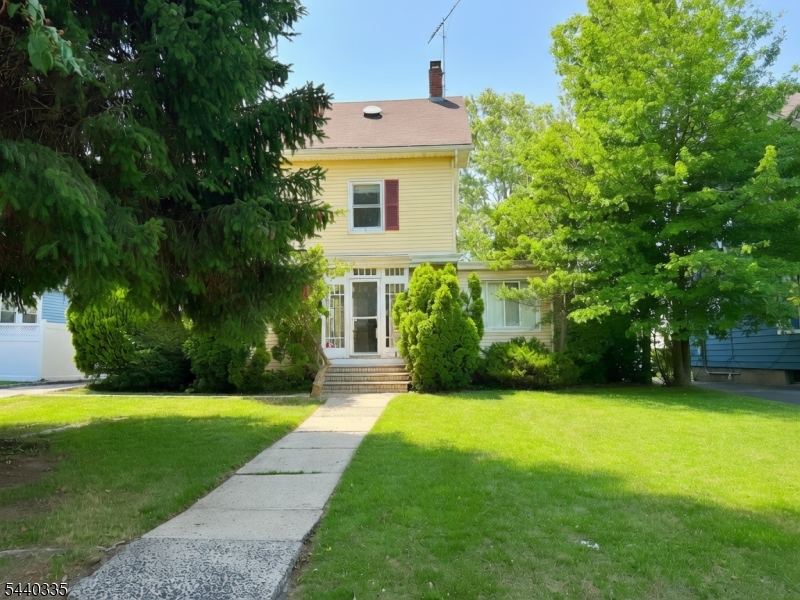 150 Fairview Ave
