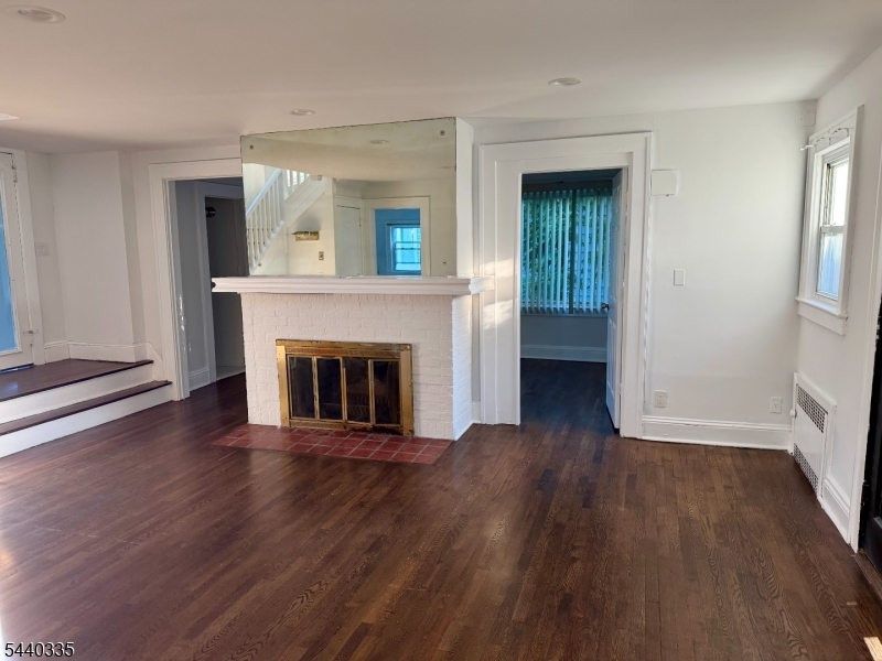 150 Fairview Ave