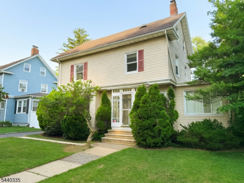 150 Fairview Ave