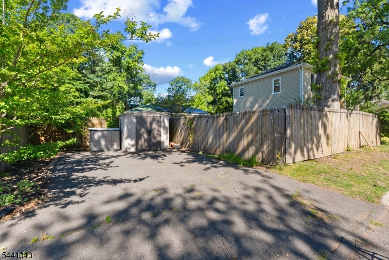 138 Bessida St