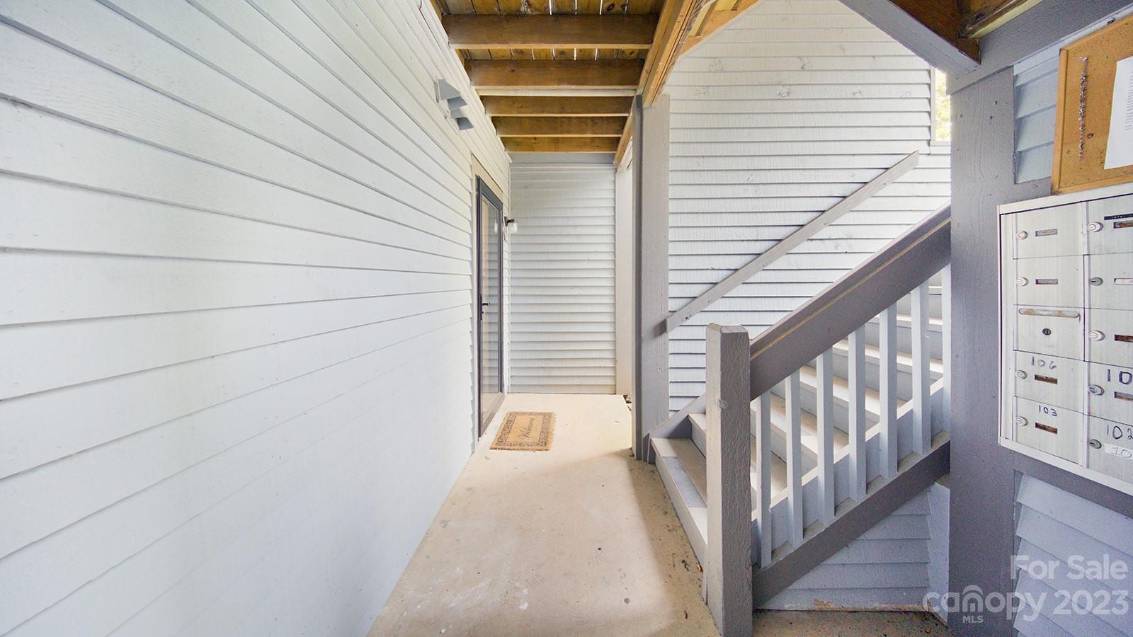 18741 Nautical Drive Unit: 104