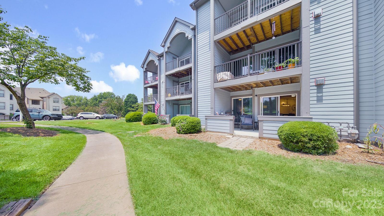 18741 Nautical Drive Unit: 104