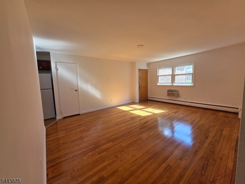 87 Elm Rd