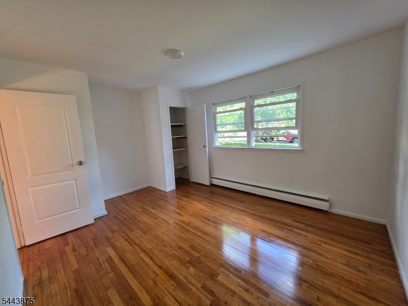 87 Elm Rd