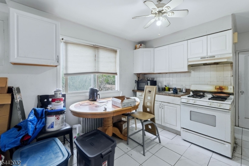55 Schaefer Rd