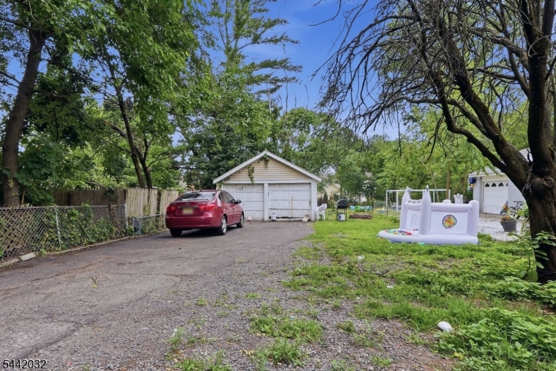 55 Schaefer Rd