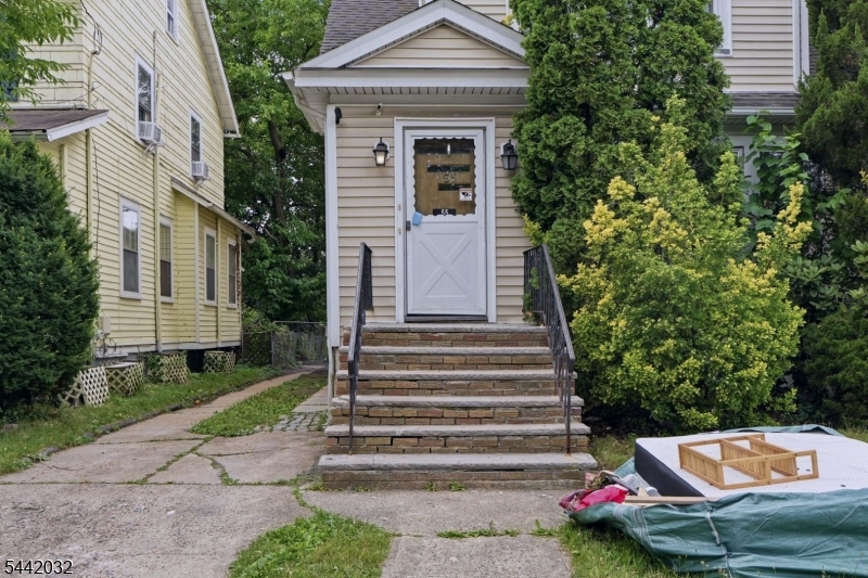 55 Schaefer Rd