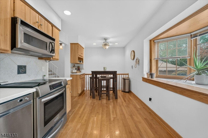 321 North Ave