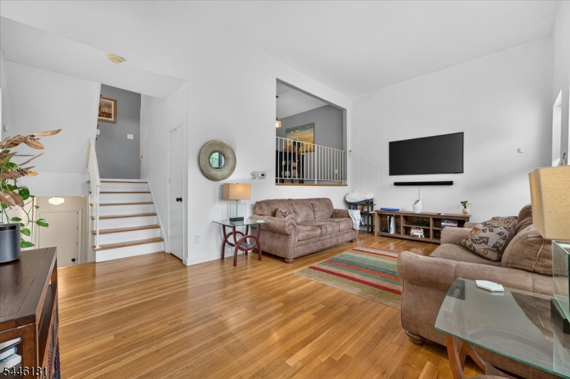 321 North Ave