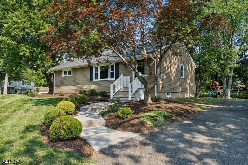 1 Berkshire St