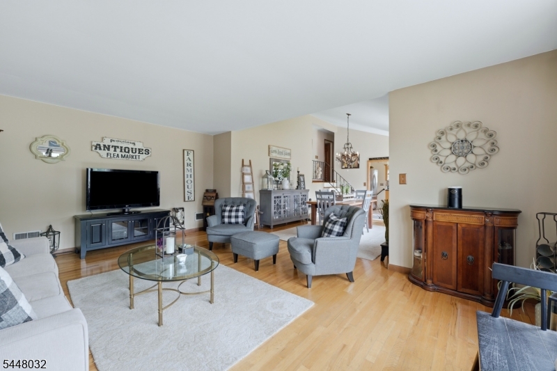 63 Stewart Ave
