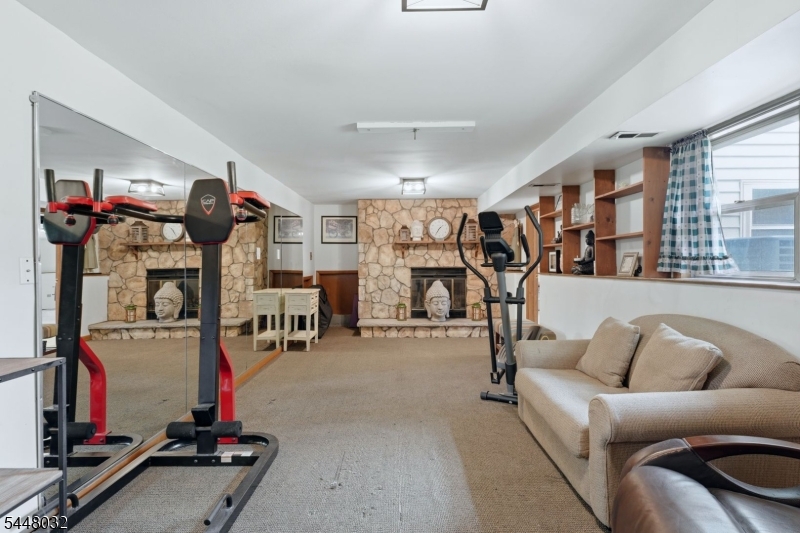 63 Stewart Ave