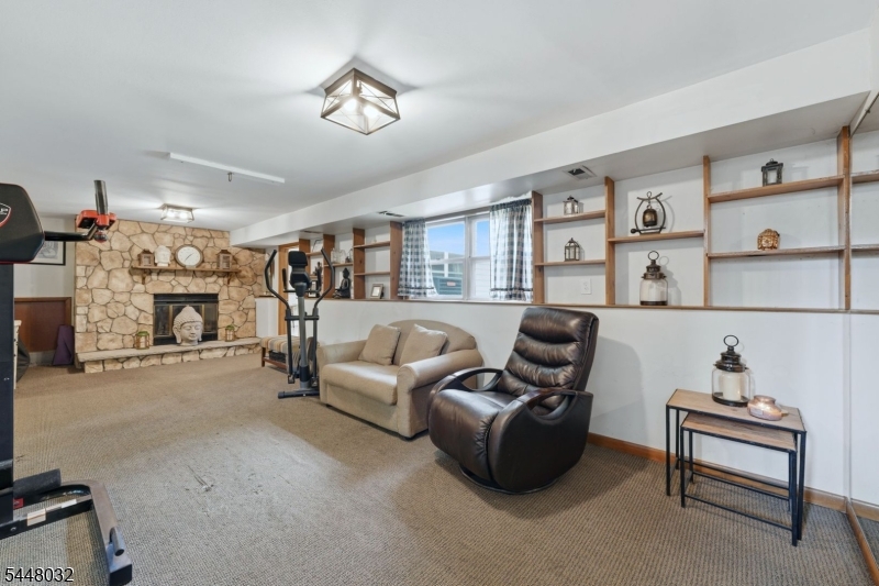 63 Stewart Ave