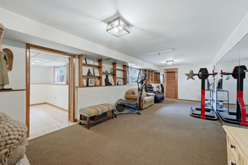 63 Stewart Ave